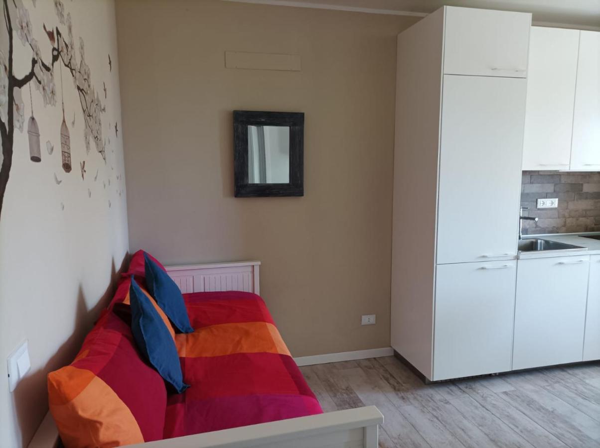Lake View Studio Flat Riva del Garda Kültér fotó